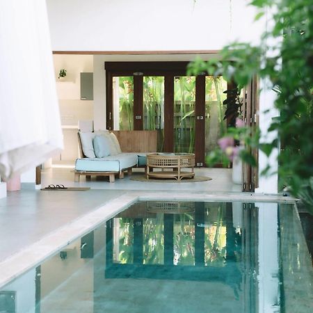Three Palms Surf & Stay Medewi Airsatang Exterior photo