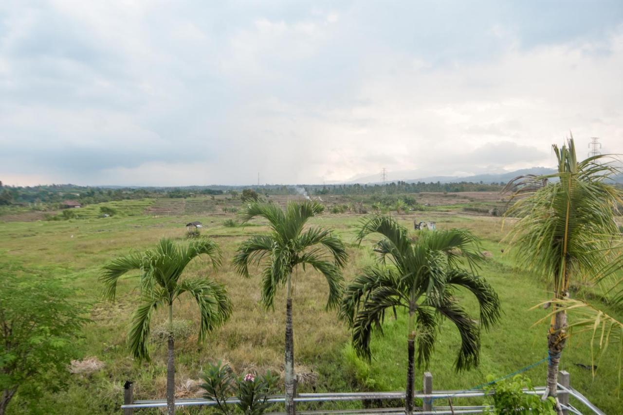 Three Palms Surf & Stay Medewi Airsatang Exterior photo