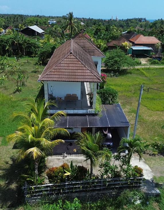 Three Palms Surf & Stay Medewi Airsatang Exterior photo