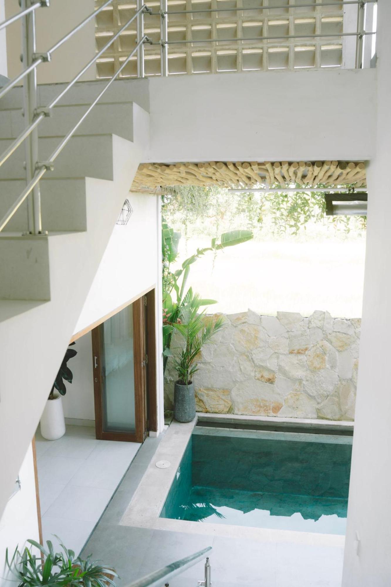 Three Palms Surf & Stay Medewi Airsatang Exterior photo
